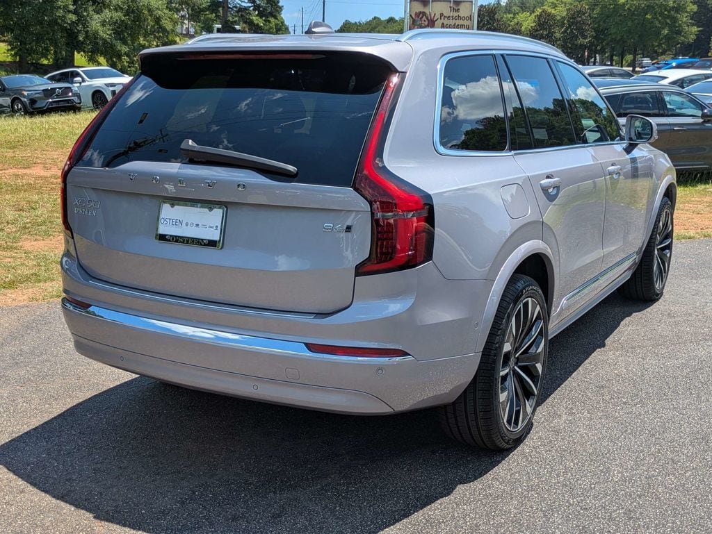 2026 Volvo XC90 Plus - Photo 6