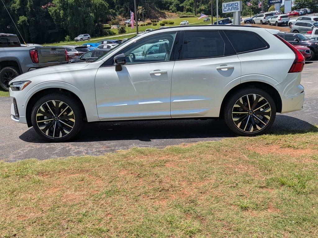 New 2026 Volvo XC60 B5 Ultra SUV