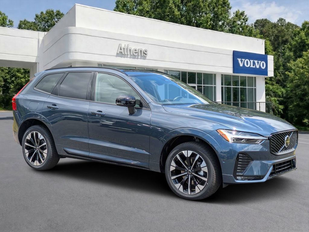 2026 Volvo XC60 B5 Plus Dark AWD's photo