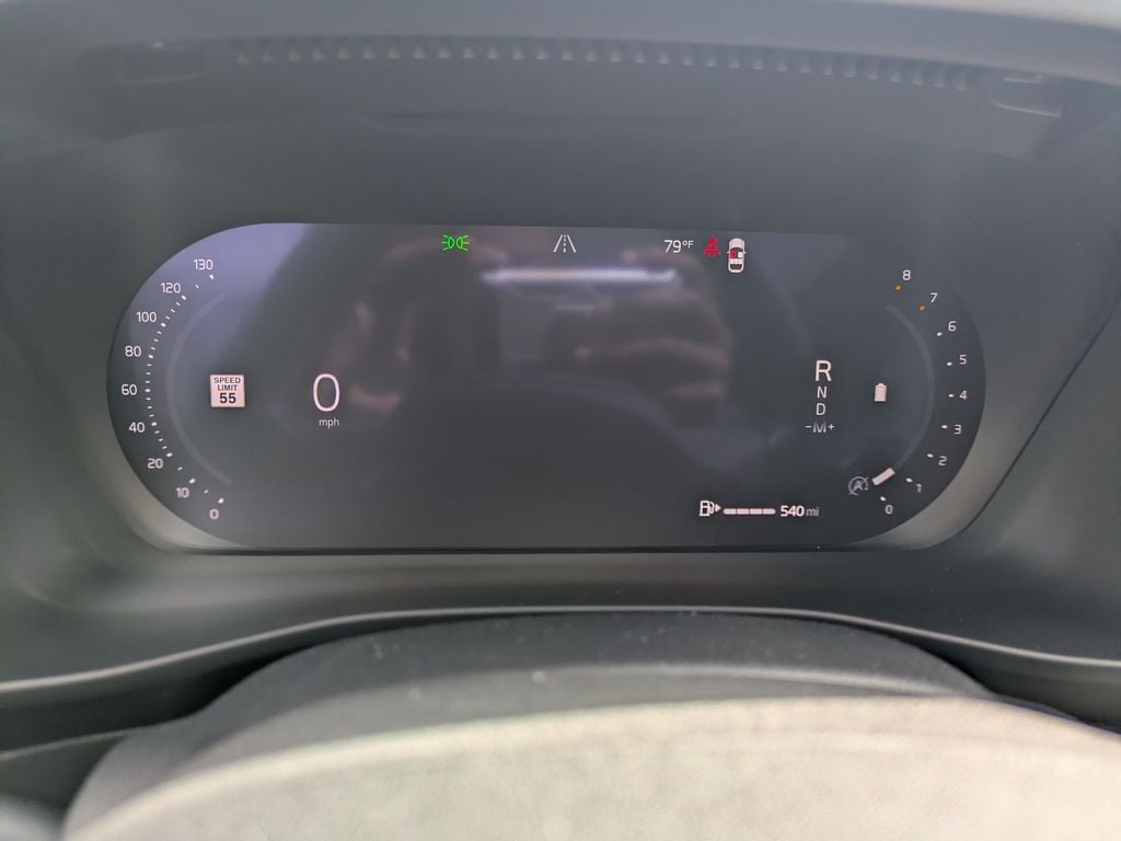 2026 Volvo XC40 Plus - Photo 28