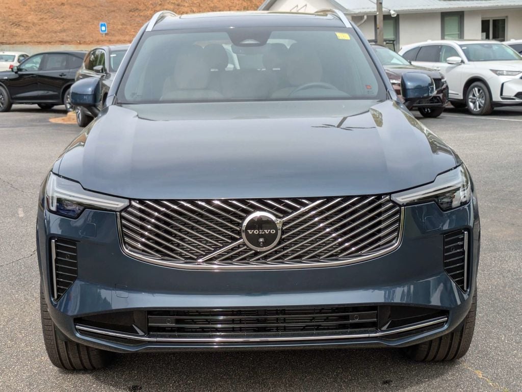 2026 Volvo XC90 Core - Photo 9