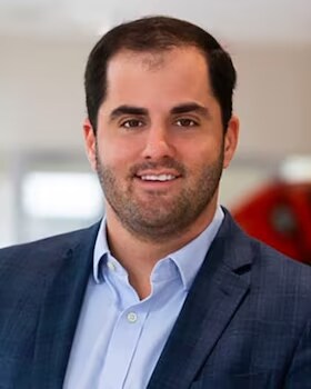 Staff member Chip O'Steen from ID_260149