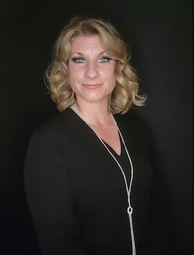 Staff member Lexie G. from ID_11e6a9