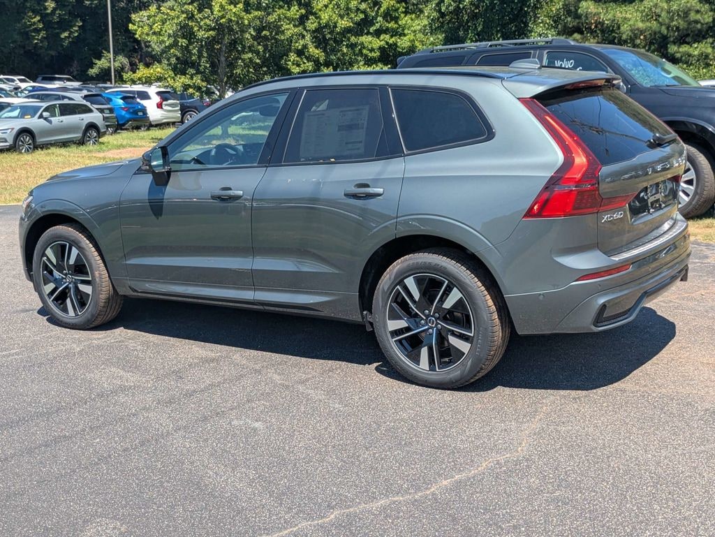 New 2026 Volvo XC60 B5 Plus SUV