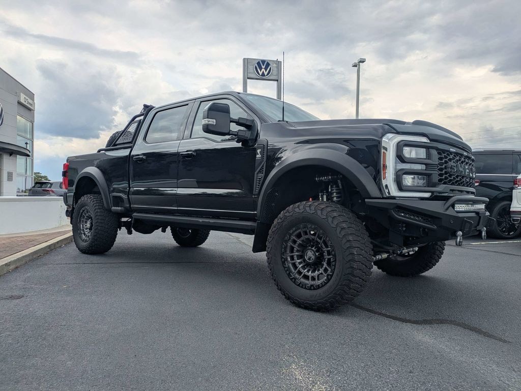 Used 2024 Ford F-250SD Lariat Truck