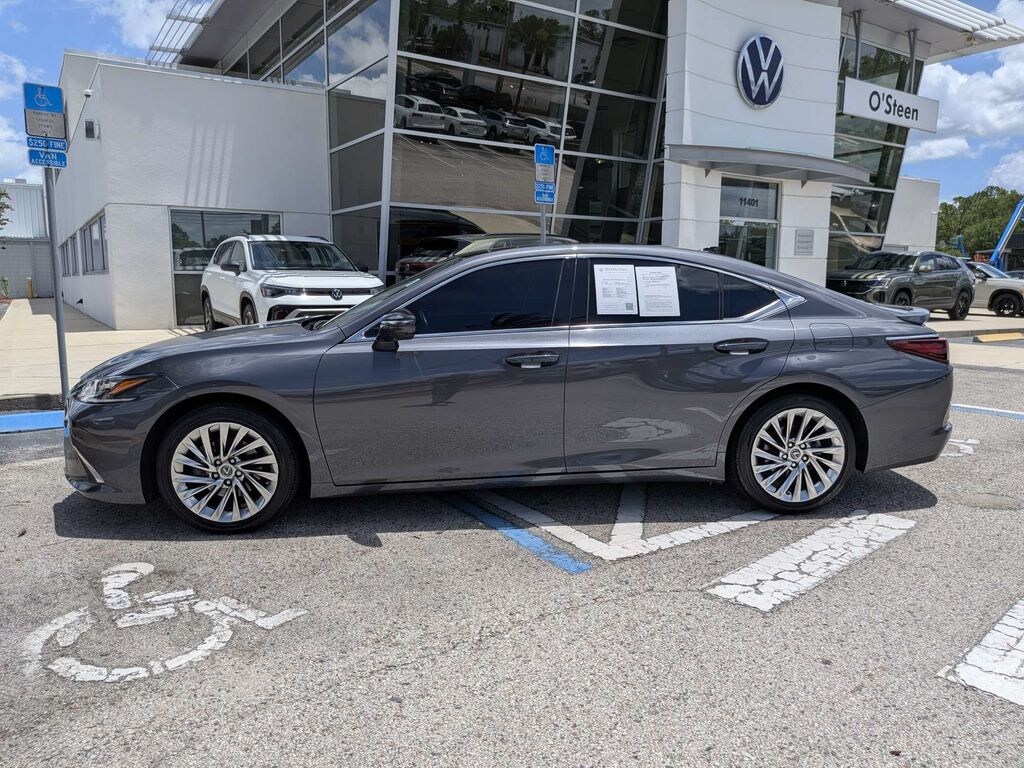 Used 2022 Lexus ES 350 Ultra Luxury Sedan