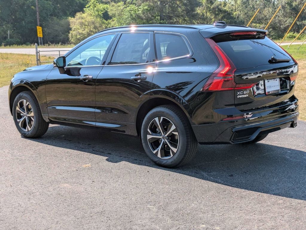 Used 2026 Volvo XC60 B5 Core SUV