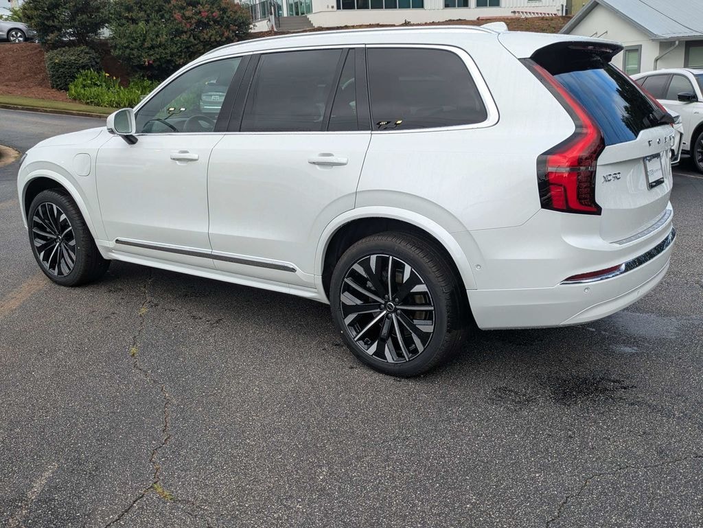 New 2026 Volvo XC90 plug-in hybrid T8 Plus 7-Seater SUV
