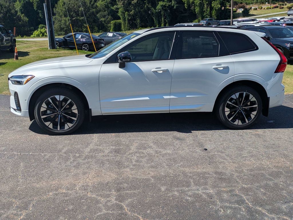 2026 Volvo XC60 Ultra - Photo 3