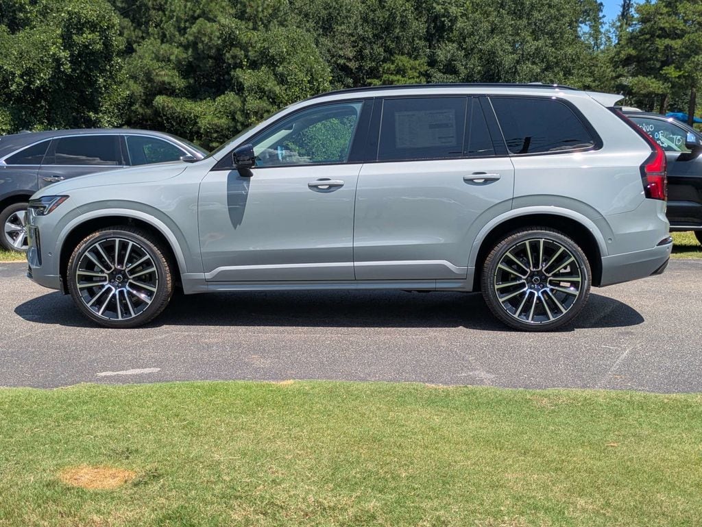 New 2026 Volvo XC90 B6 Ultra Dark Theme 7-Seater SUV