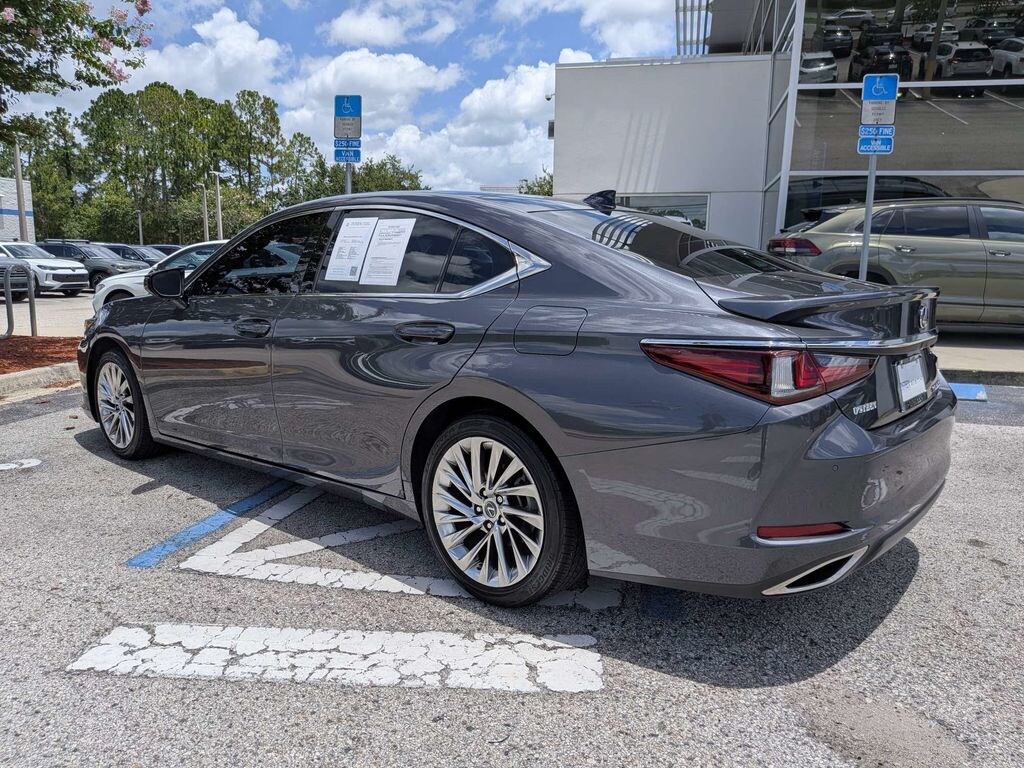 Used 2022 Lexus ES 350 Ultra Luxury Sedan