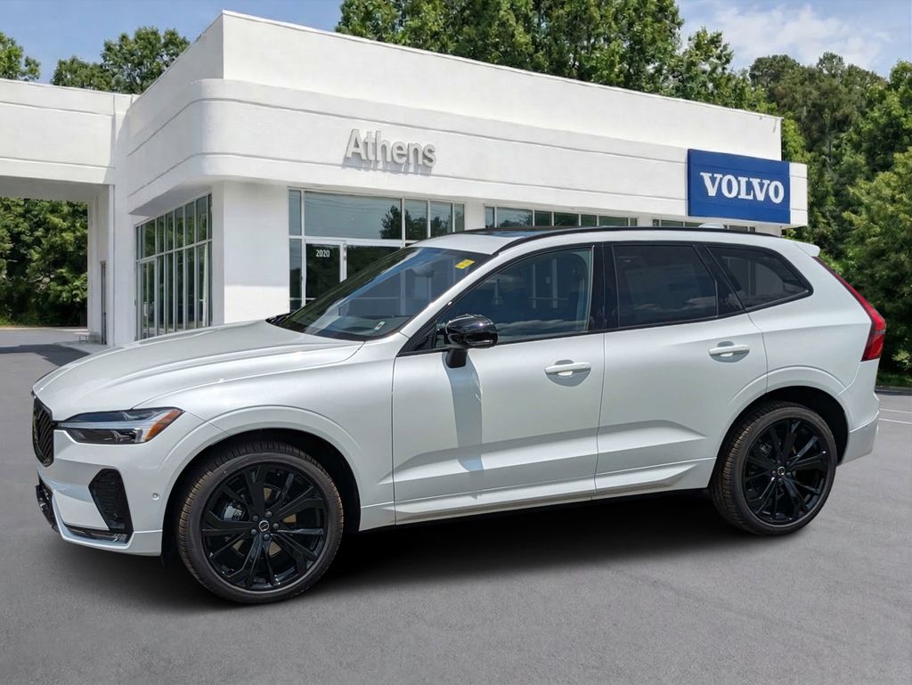 2026 Volvo XC60 B5 Ultra Black Edition Theme AWD's photo