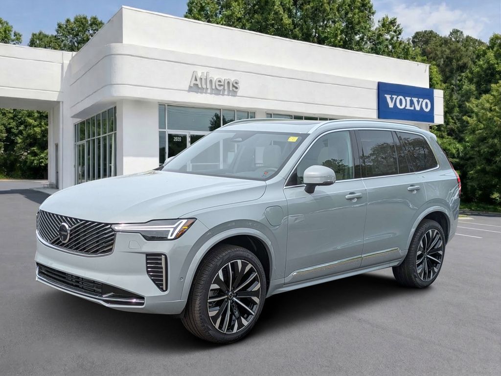 2026 Volvo XC90 T8 Recharge Plus Bright 7-Seat 4WD's photo