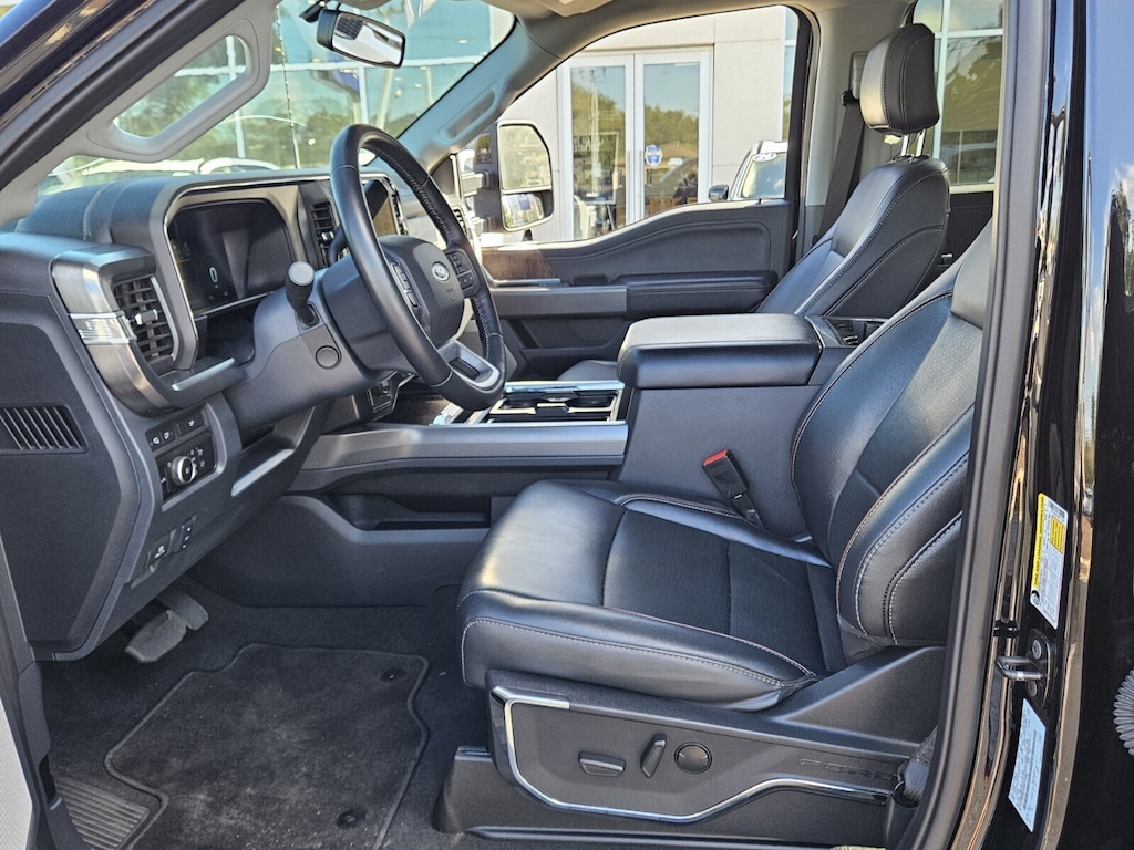 Used 2024 Ford F-250  Truck Crew Cab