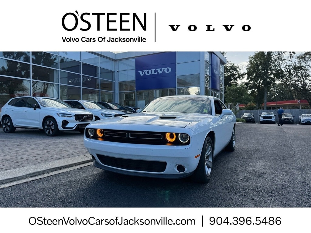 Used 2019 Dodge Challenger SXT Coupe