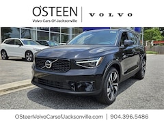 2025 Volvo XC40 B5 Ultra Dark Theme AWD SUV