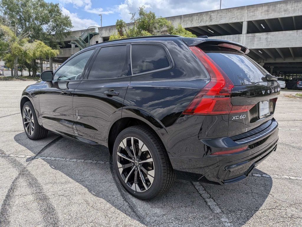 New 2026 Volvo XC60 plug-in hybrid T8 Plus SUV