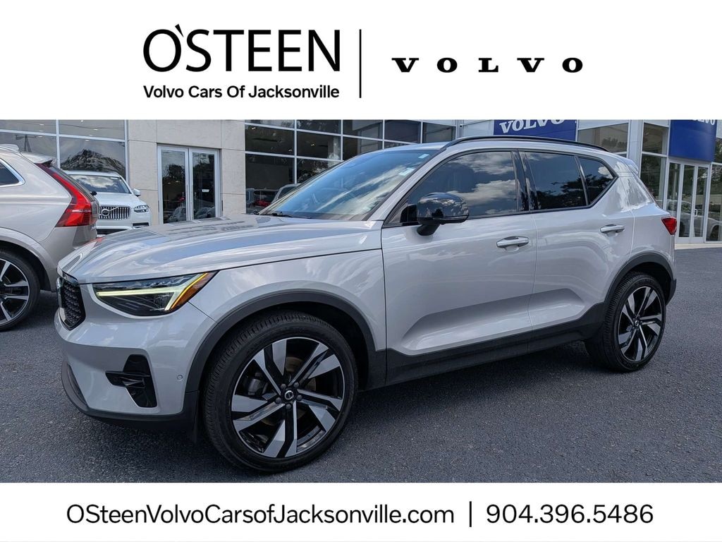 Certified 2023 Volvo XC40 B5 AWD Ultimate Dark SUV