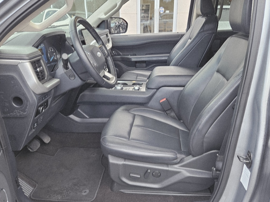 Used 2023 Ford Expedition Max XLT SUV