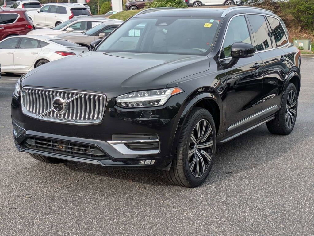 Used 2023 Volvo XC90 B5 AWD Plus SUV