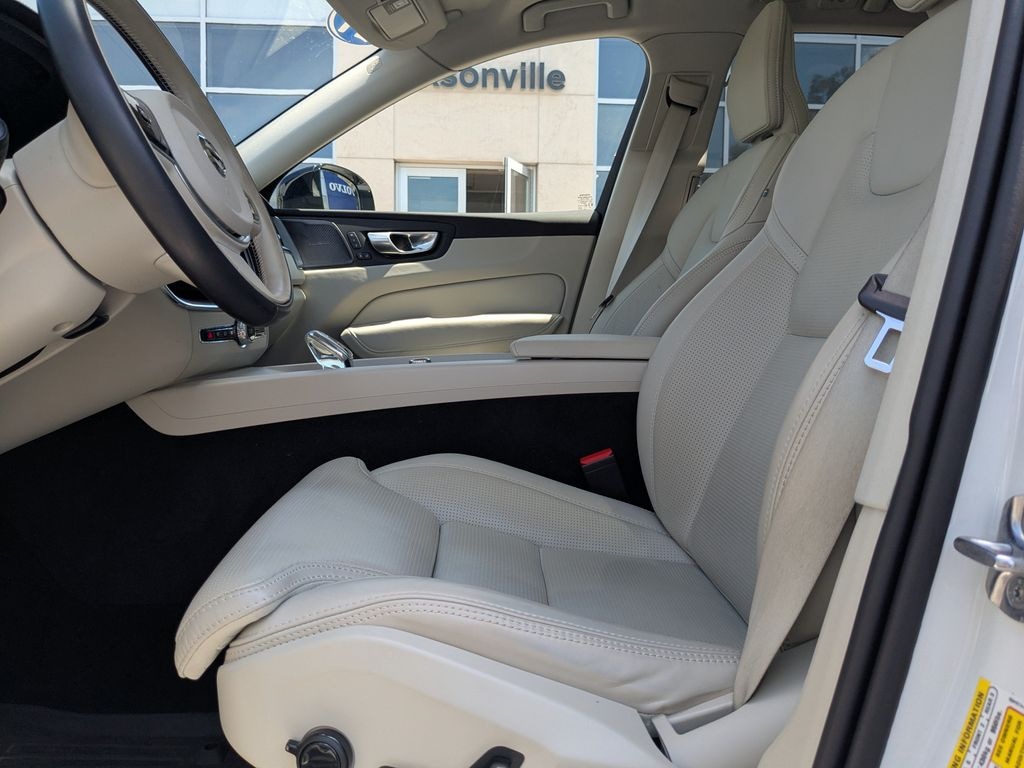 Certified 2024 Volvo XC60 B5 Ultimate Dark SUV