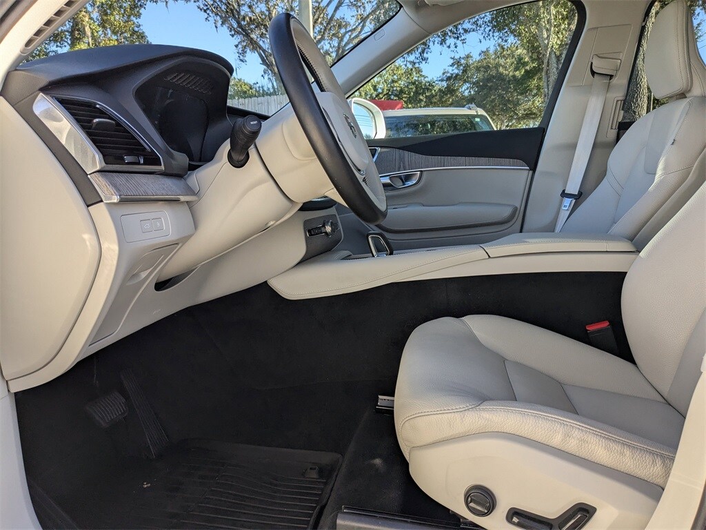 Used 2024 Volvo XC90 plug-in hybrid T8 Plus Bright 7-Seater SUV