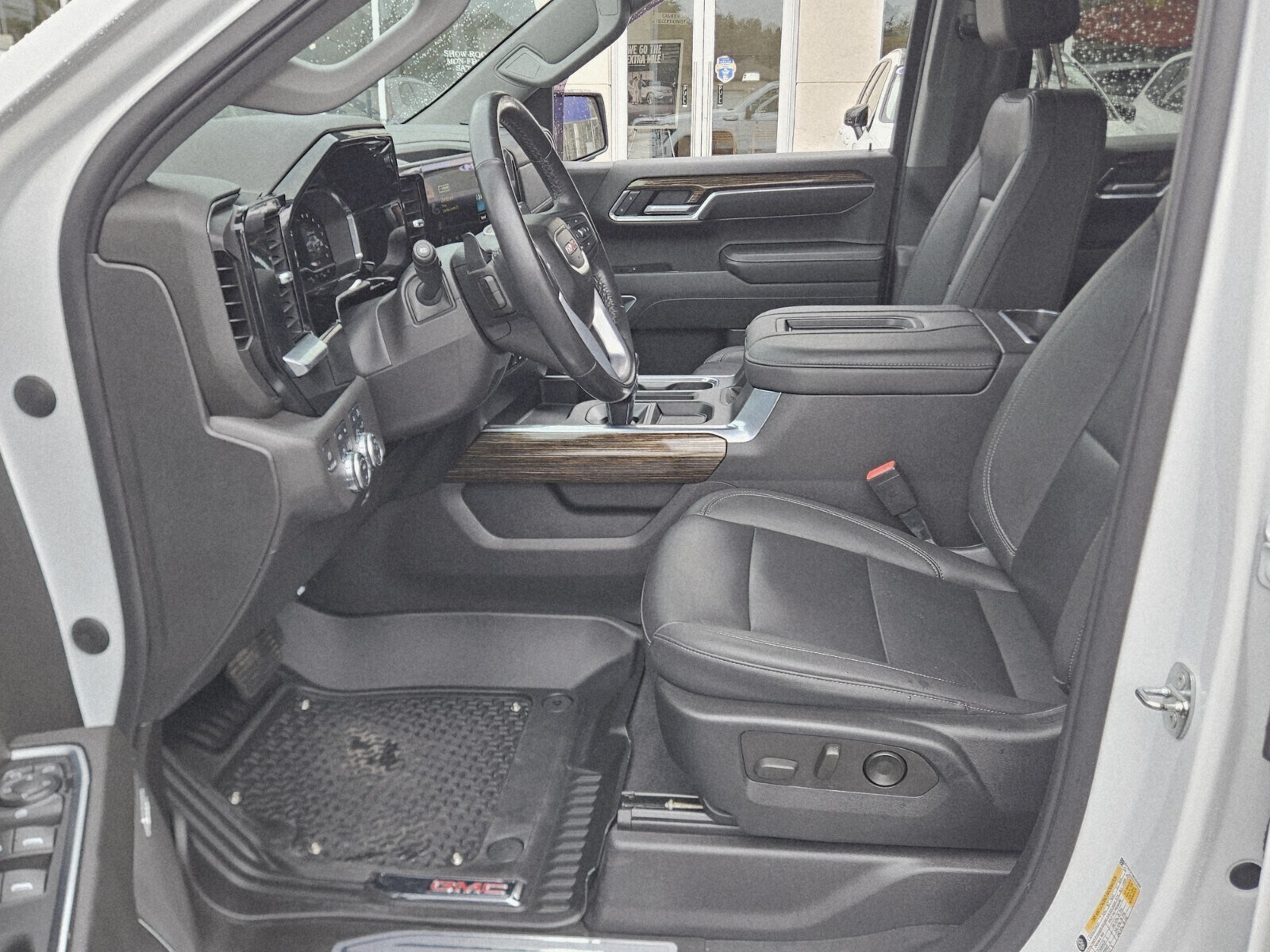 2022 Gmc Sierra 1500 Elevation photo 2