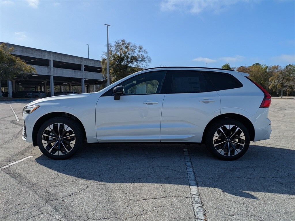 New 2026 Volvo XC60 B5 Plus SUV