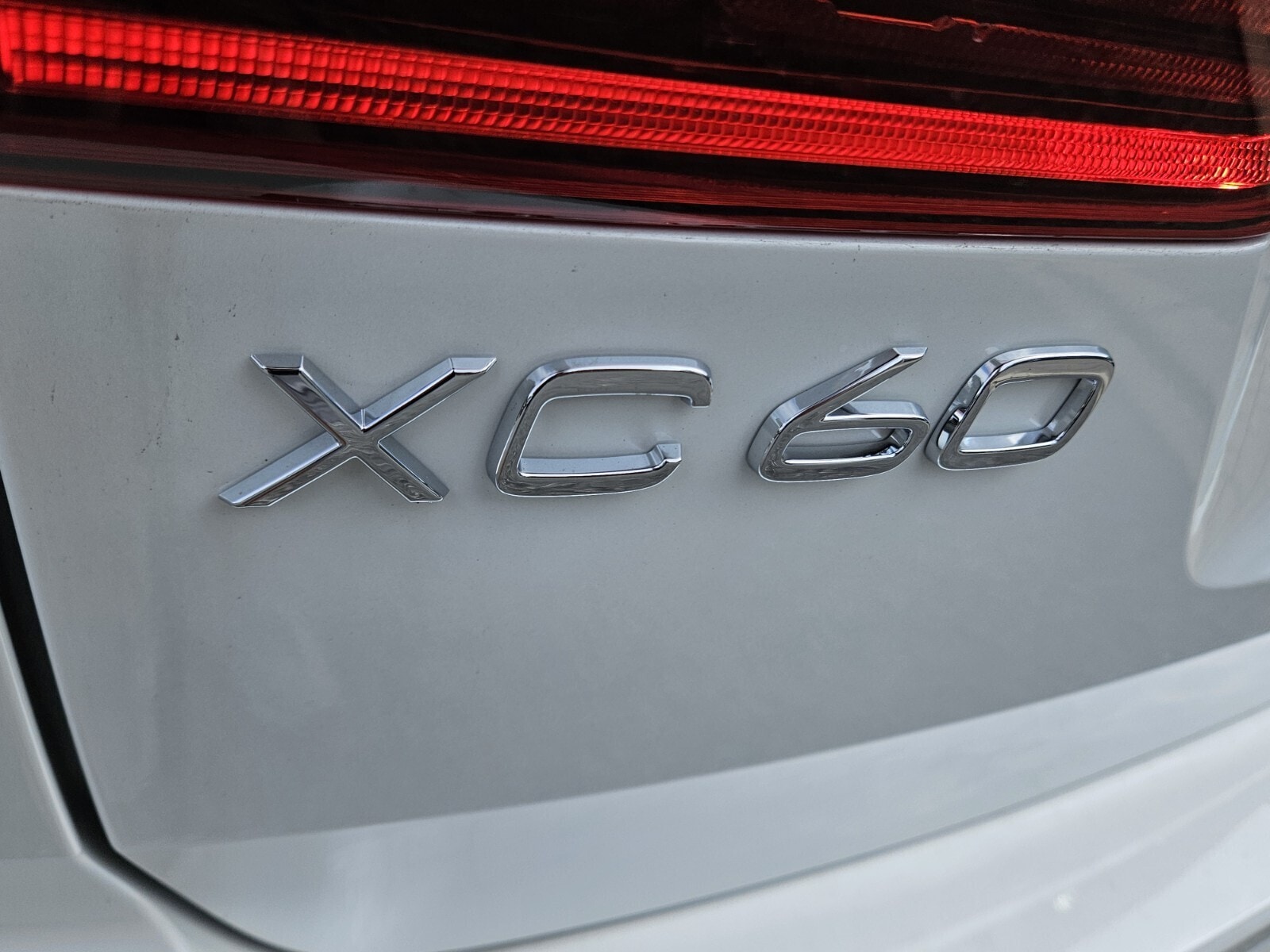 2026 Volvo XC60 Core - Photo 12