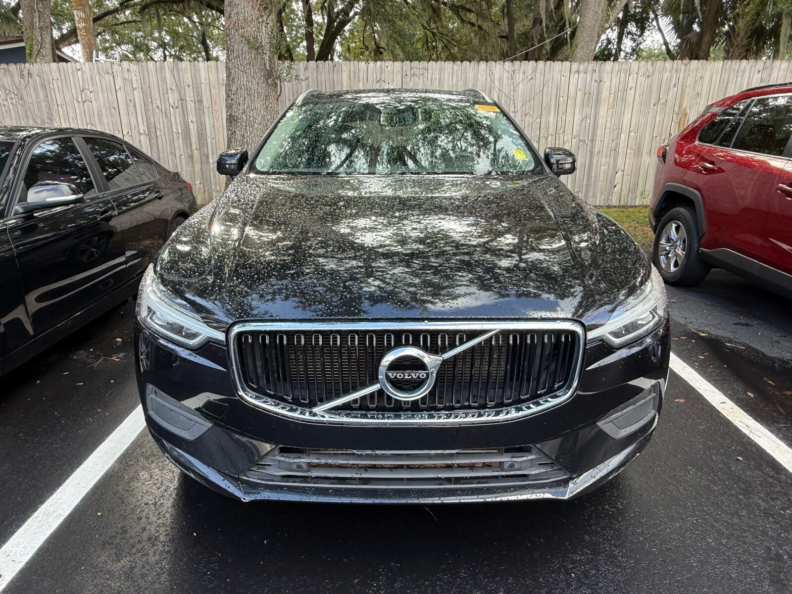 2018 Volvo XC60 T5 Momentum photo 2