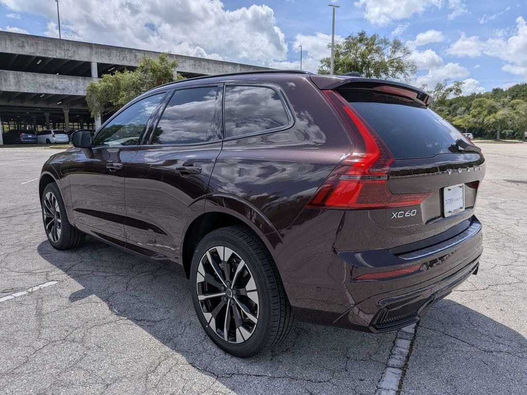 New 2026 Volvo XC60 plug-in hybrid T8 Plus SUV