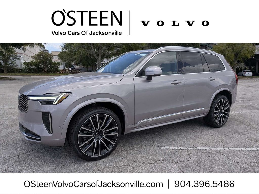 2026 Volvo XC90 Plus