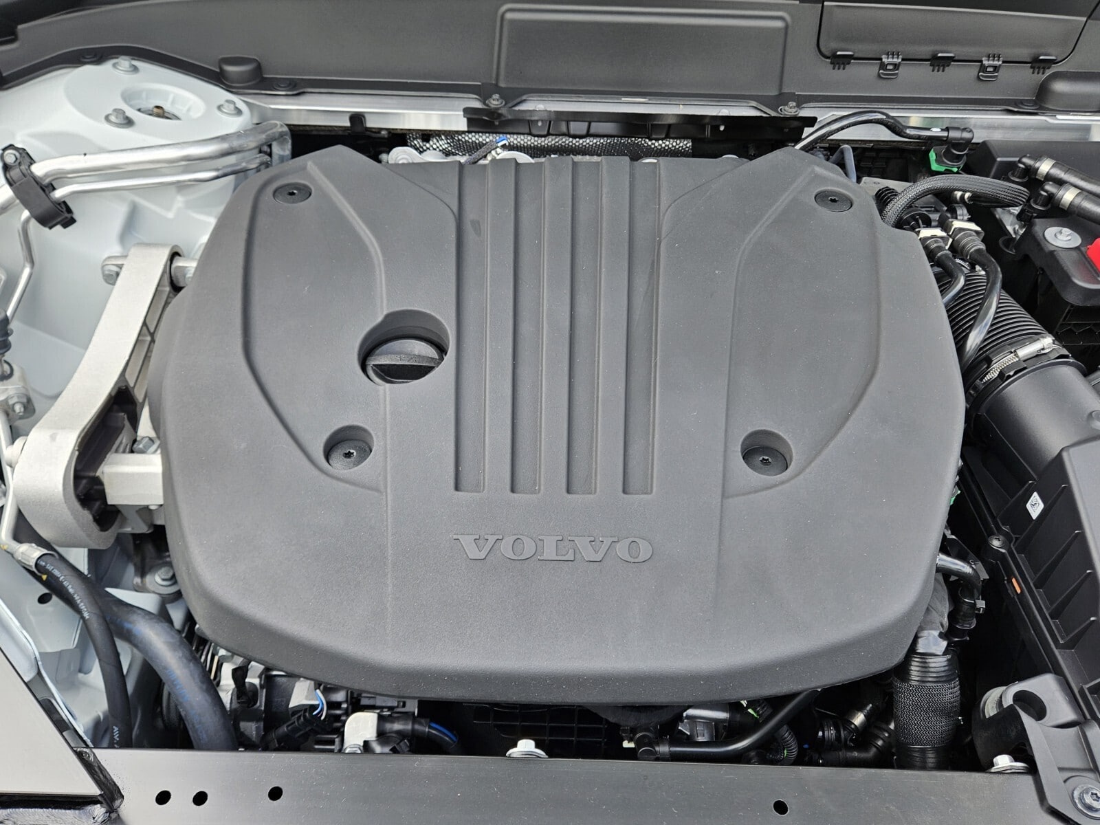 2026 Volvo XC60 Core - Photo 28