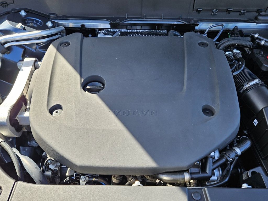 2026 Volvo XC90 Ultra - Photo 28