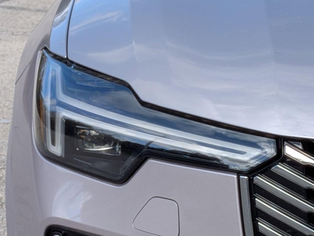 2026 Volvo XC90 Plus - Photo 15