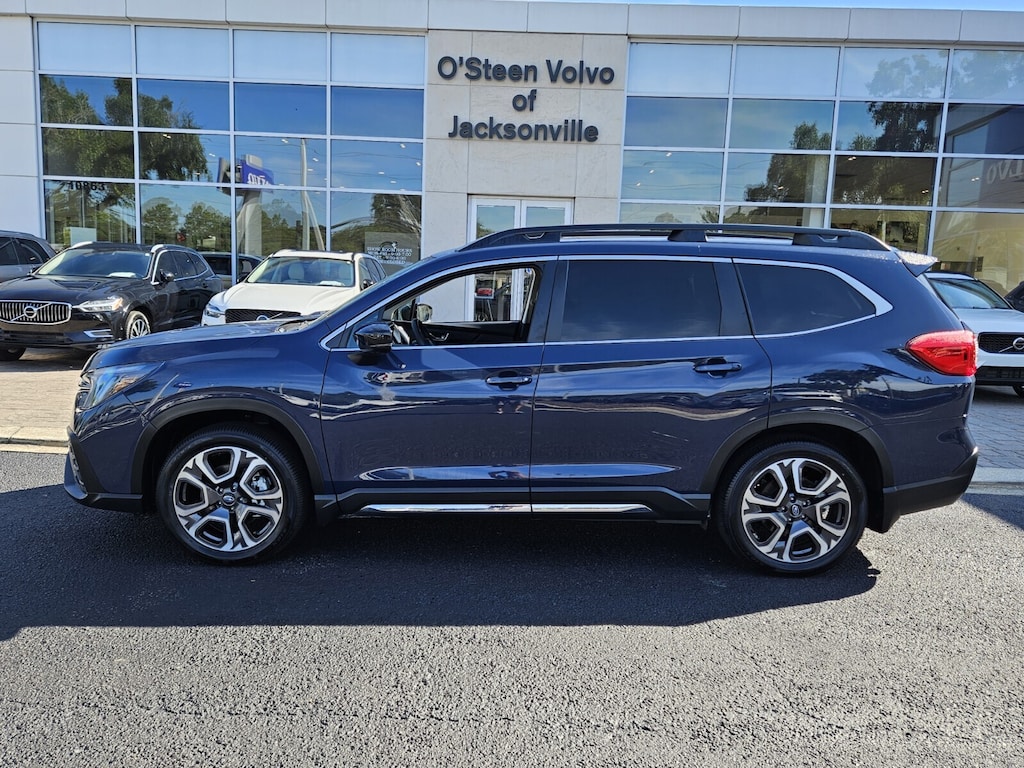 Used 2025 Subaru Ascent Limited 7-Passenger SUV