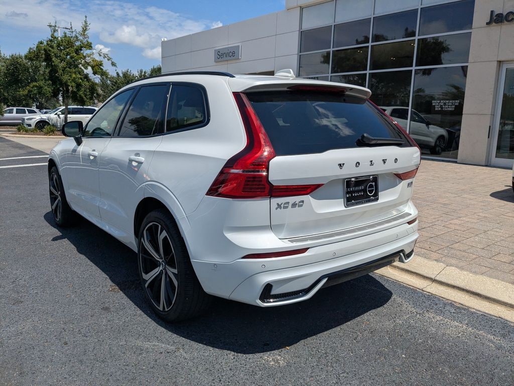 Certified 2024 Volvo XC60 B5 Ultimate Dark SUV