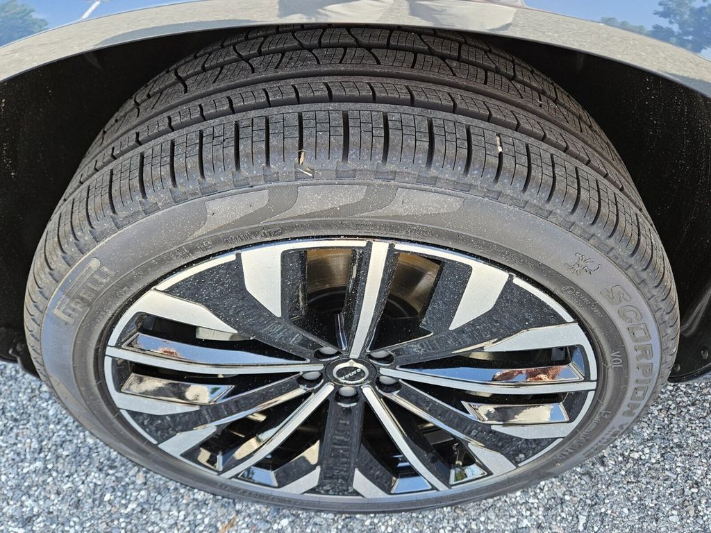 2026 Volvo XC90 Ultra - Photo 23