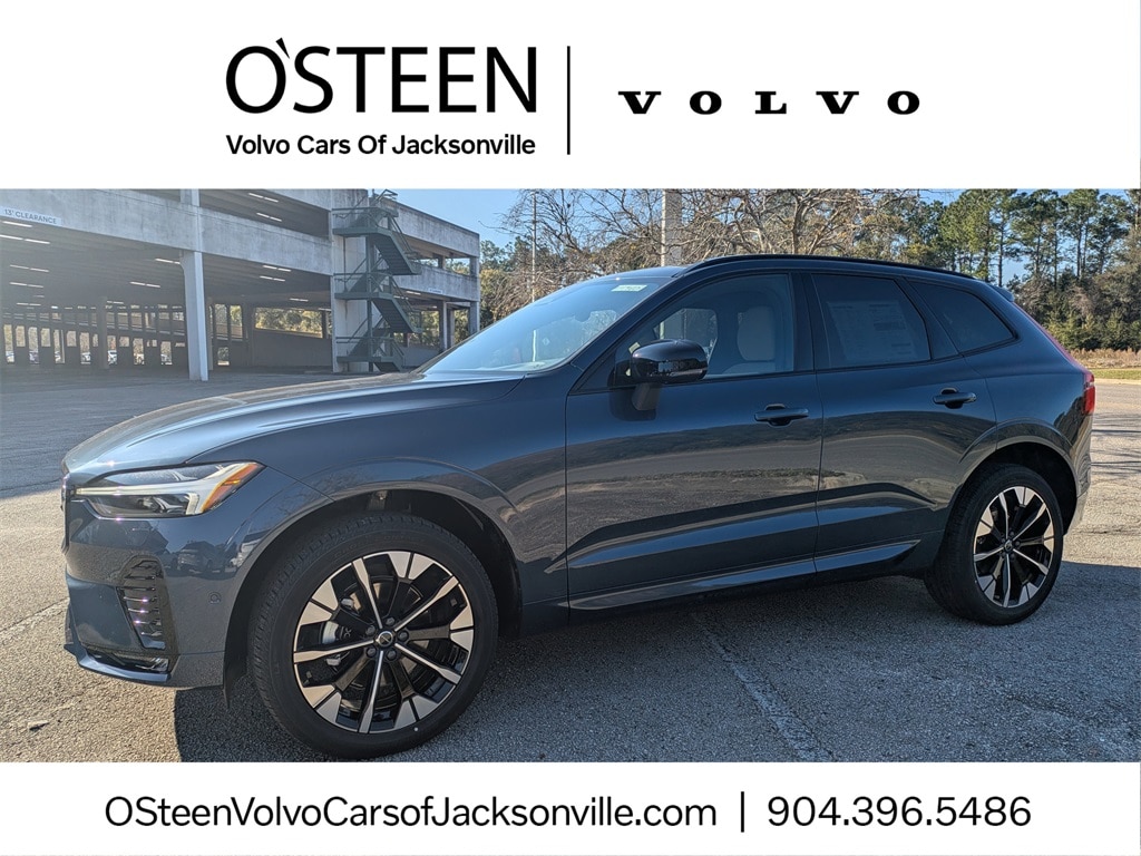 2026 Volvo XC60 Plus's photo