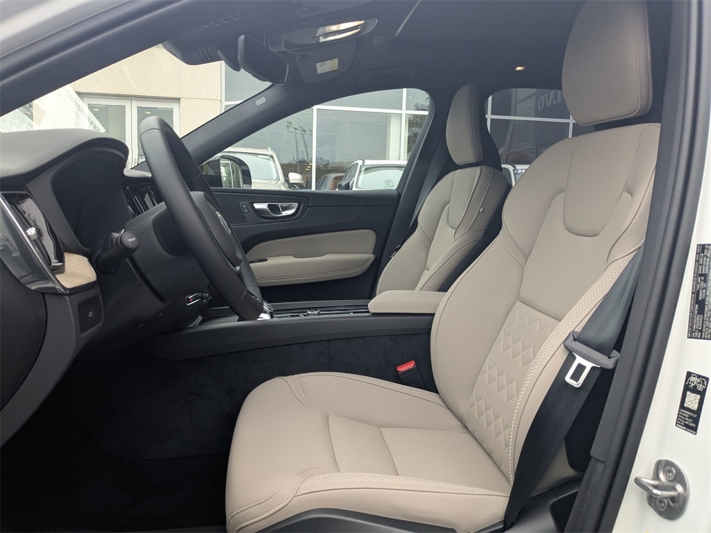 New 2026 Volvo XC60 B5 Plus SUV