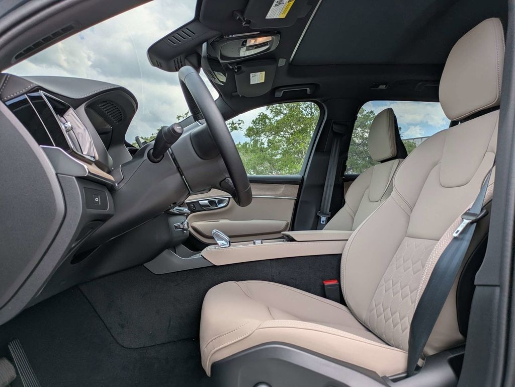 New 2026 Volvo XC90 B6 Plus 7-Seater SUV