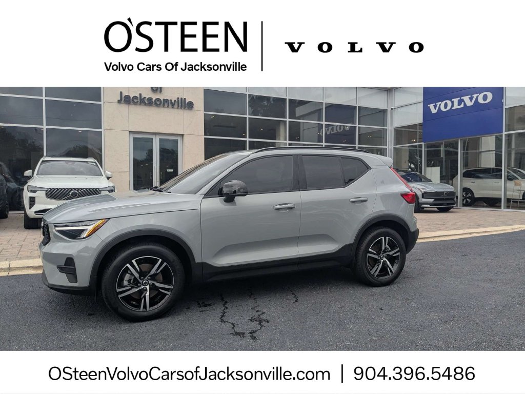 2026 Volvo XC40