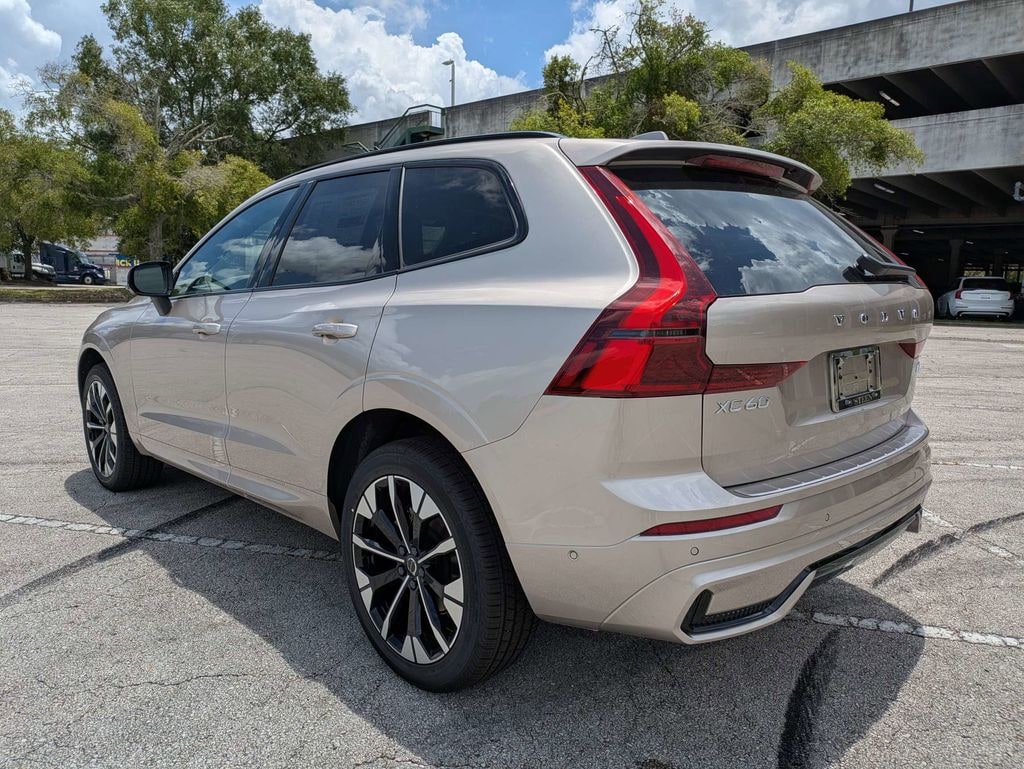 New 2026 Volvo XC60 B5 Plus SUV