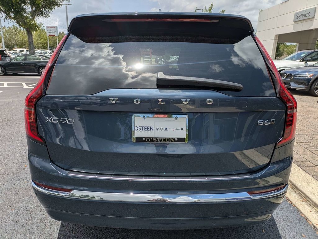 New 2026 Volvo XC90 B6 Plus 7-Seater SUV