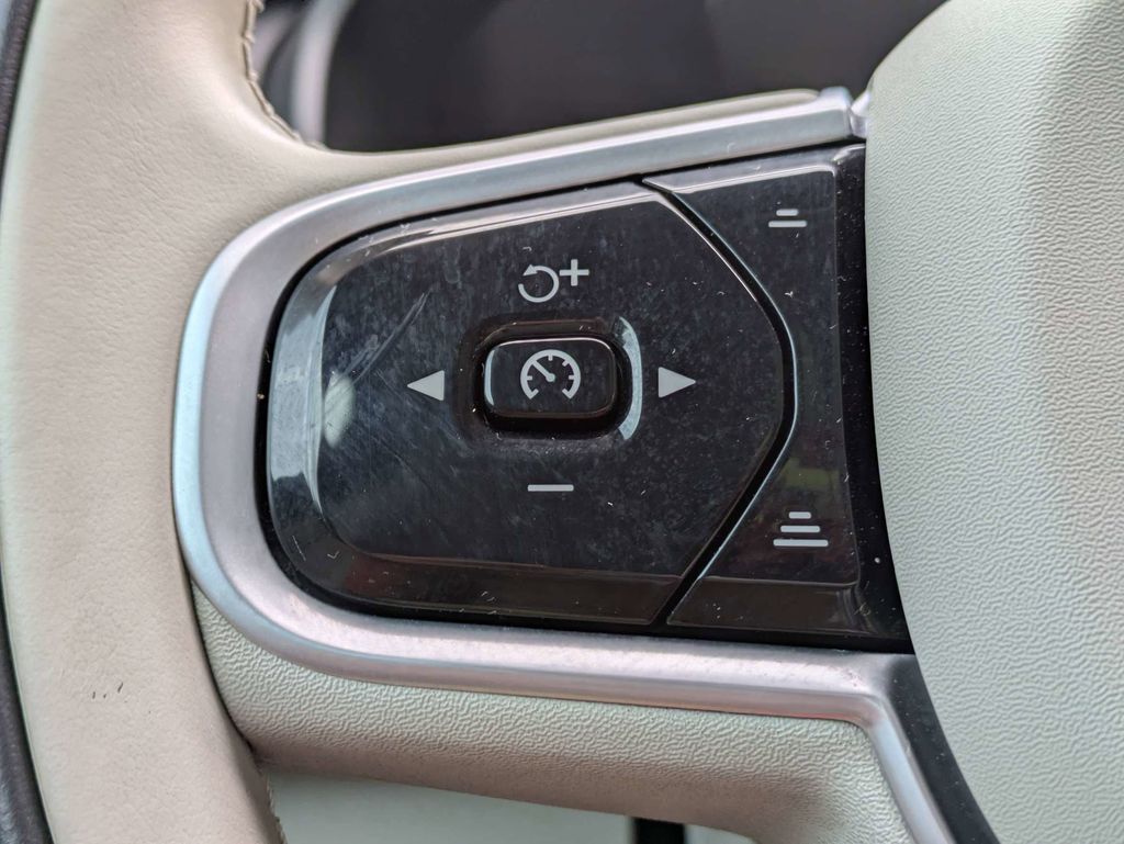 2022 Volvo XC90 Inscription - Photo 35