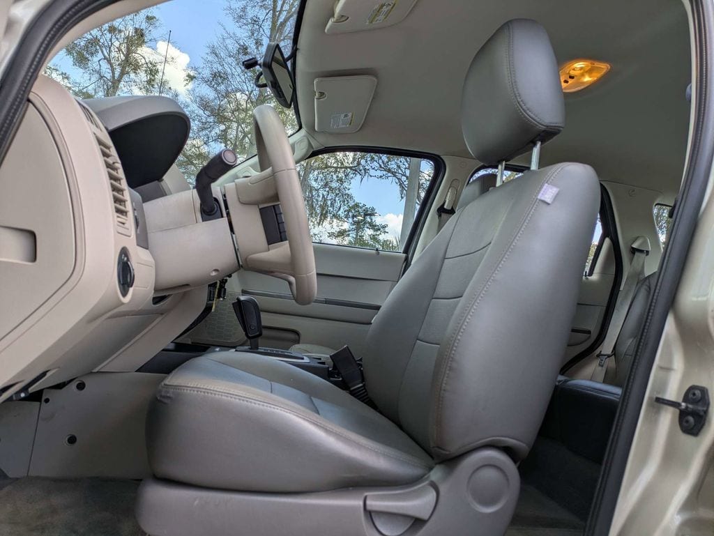 Used 2010 Ford Escape XLS with VIN 1FMCU0C79AKD05072 for sale in Jacksonville, FL