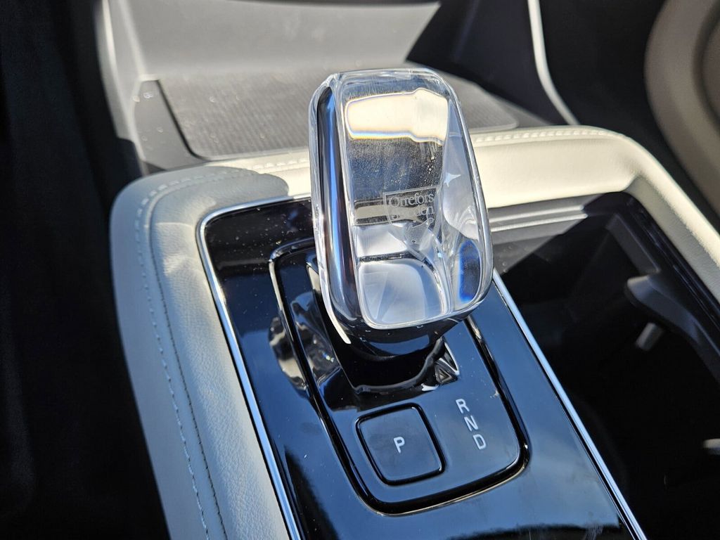 2026 Volvo XC90 Ultra - Photo 33
