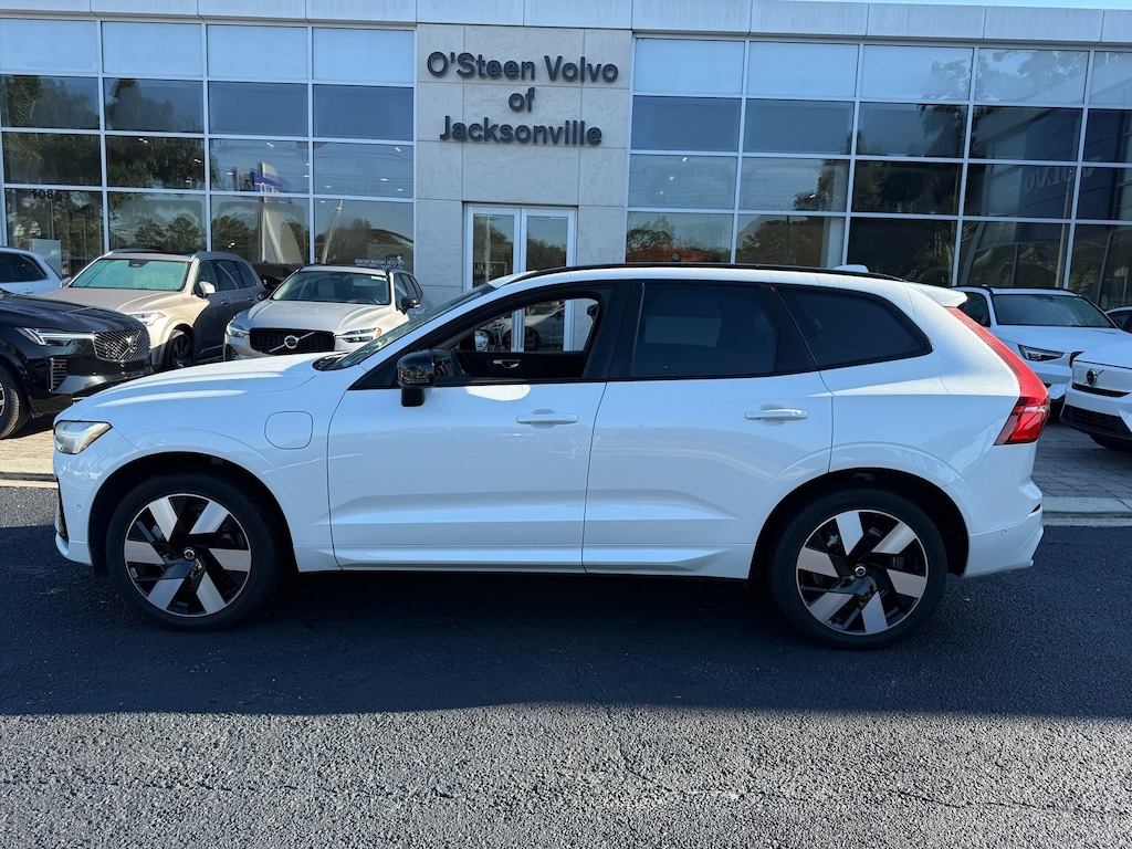 Used 2023 Volvo XC60 Recharge Plug-In Hybrid Plus Dark SUV