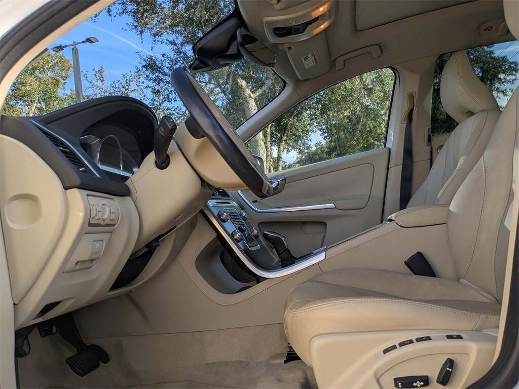 Used 2016 Volvo XC60 T5 Drive-E Premier SUV