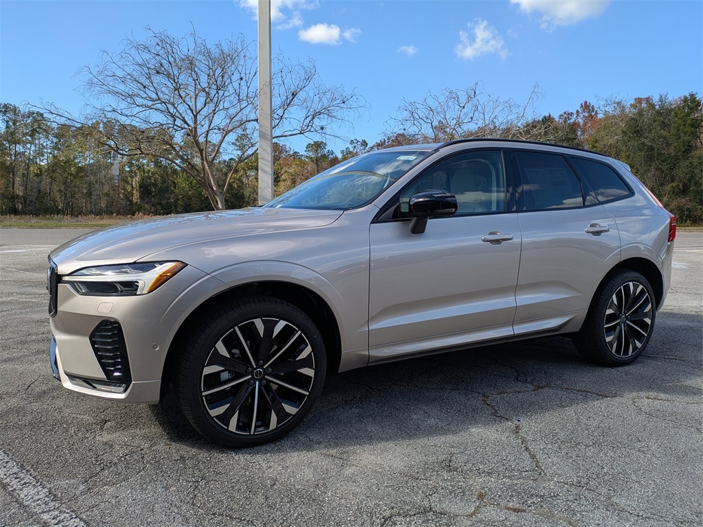 2026 Volvo XC60 Ultra's photo